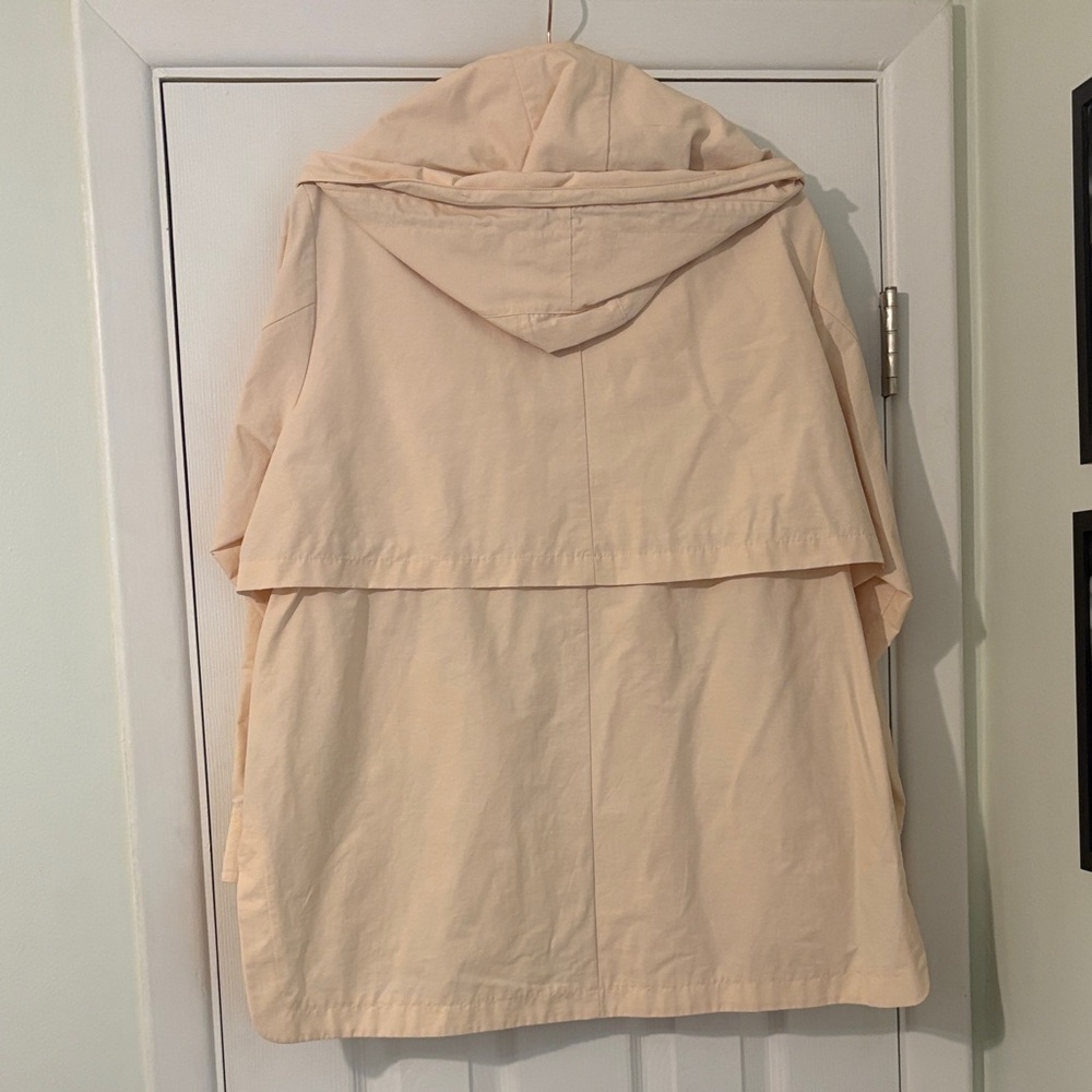 J. Crew Women's peach colored rain jacket - Picture 3 of 4